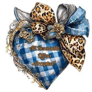 ALL RESONABLE OFFERS EXCEPTED!💙